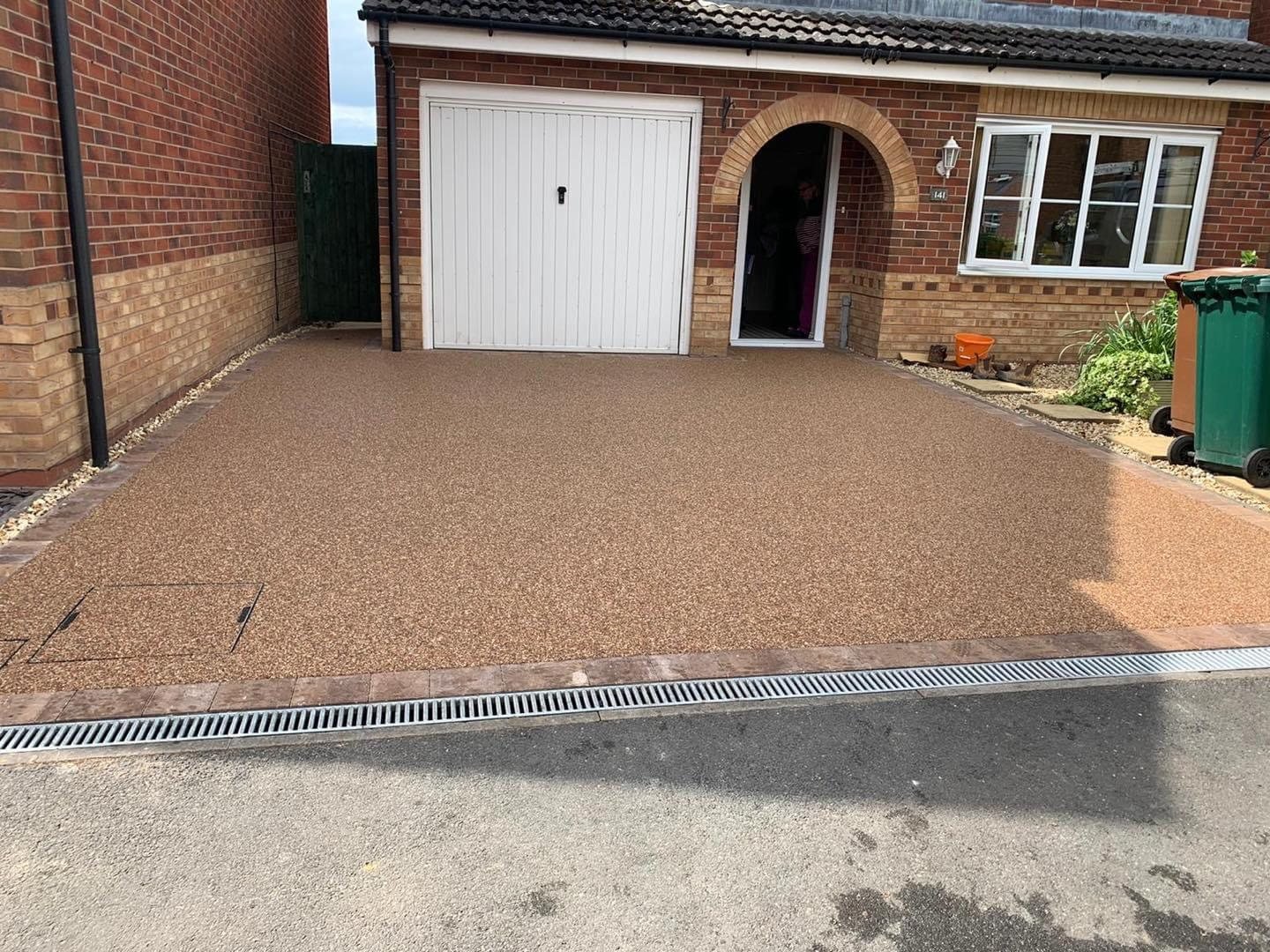 Driveway, patio and landscaping work by Solid Driveways and Landscaping